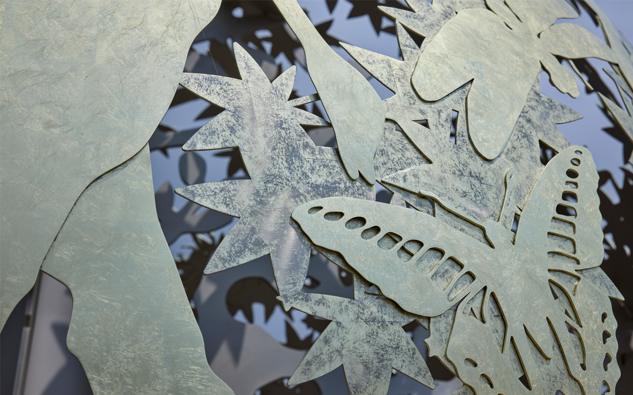 オブジェ「いのち球」の表面の様子