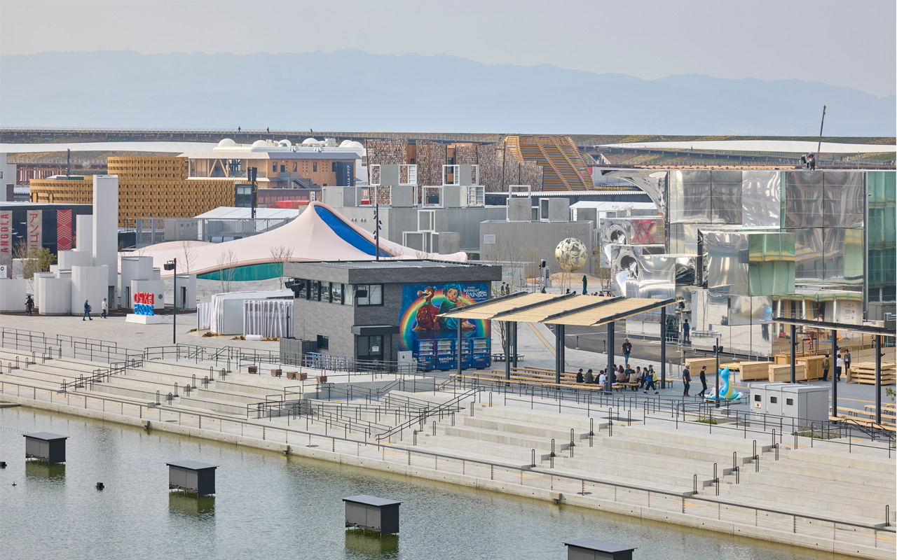 遠方から見えるオブジェ