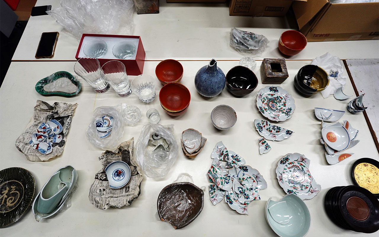 2024年12月川嶋氏が持ってきた破損した器の一部